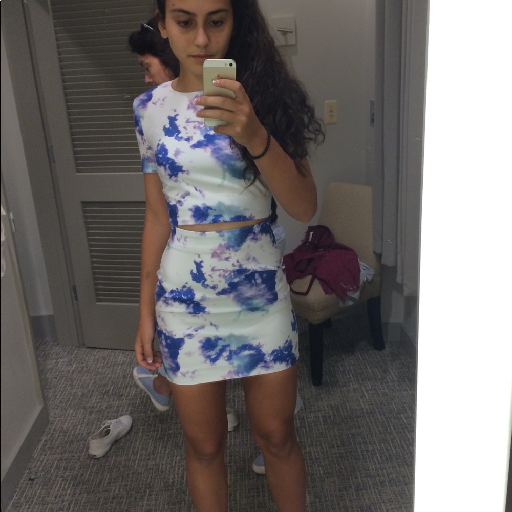 Mini dress